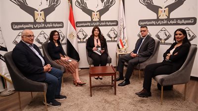 سامح فوزي في صالون التنسيقية: الحوار الوطني فرصة استثنائية للاجتماع بين أجيال وثقافات مختلفة