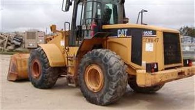 سائق لودر يدهس مهندس فى التجمع بعد مشادة كلامية