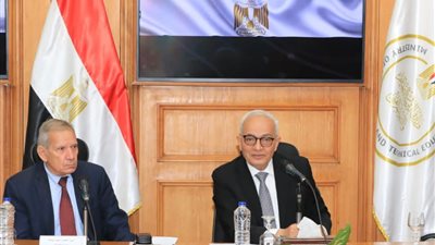 حجازي يعلن ضوابط إختيار 1000 مدير مدرسة شاب وخطة تسكين المعلمين الجدد 