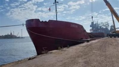 ميناء إيطالي يمنع دخول أسلحة لإسرائيل وسط احتجاجات عمالية