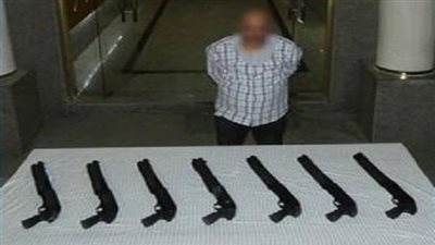 ضبط أخطر تجار الأسلحة النارية والذخائر في الحوامدية بالجيزة