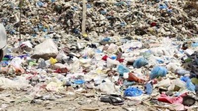 أرض فضاء بمدينة حلوان تتحول لـ«مقلب زبالة».. وأهالي عرب غنيم يستغيثون (صور)