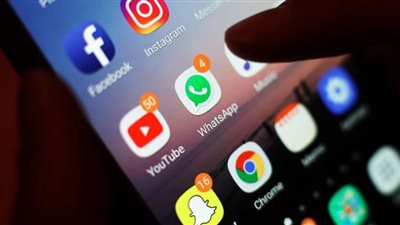 ميزة جديدة من واتساب لإخفاء الرسائل الخاصة جدًا