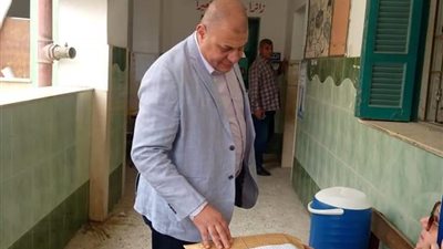 تعليم الدقهلية: يتفقد كنترول شهادة الإعدادية وتكليف 2300 معلم بالتصحيح