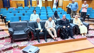 مدير تعليم العاصمة يتابع غرفة عمليات التعليم الفنى للمواد العملية والمعملية واستراحات المنتدبين 