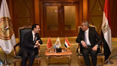 وزير القوى العاملة يلتقى نظيره المغربي للتنسيق والتعاون في القضايا المشتركة 