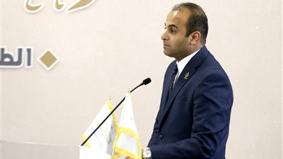 عضو «التنسيقية» بجلسة الحوار الوطني يكشف عن أزمات خطيرة تواجه الصناعة المصرية 