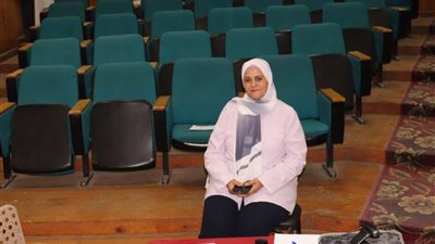 تعليم القاهرة: 47877 طالبا وطالبة يؤدون الامتحانات العملية والمعملية بالدبلومات الفنية 