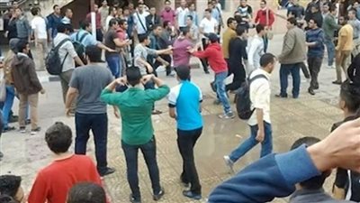 76 غرزة وقطع بالغدة.. طالب يمزق وجه زميله في مشاجرة بالقليوبية