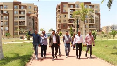 وزير الإسكان يتابع موقف وحدات سكن كل المصريين ودار مصر بمدينة السادات
