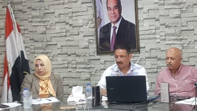 مدير تعليم الجيزة يتابع غرفة العمليات للدبلومات الفنية بالجيزة