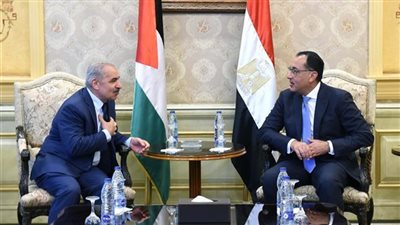 رئيس مجلس الوزراء ونظيره الفلسطيني في مؤتمر صحفي بعد قليل