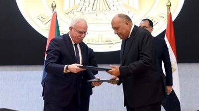 توقيع عدد من الوثائق بين مصر وفلسطين على هامش مباحثات موسعة 