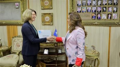 محافظ دمياط تستقبل وفدا من السفارة السويسرية للتباحث حول مشروع حينا 