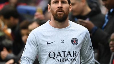 تمهيدًا لضم ميسي.. الهلال السعودي يودع الثنائي إيجالو وفييتو