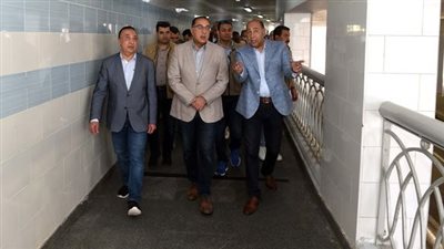 رئيس الوزراء يتفقد مشروع نفق وكباري السادات والممشى السياحي الجديد بميامي