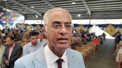 رئيس جامعة بورسعيد: إقبال شديد من الطلاب على حملة التبرع بالدم للأشقاء الفلسطينيين 