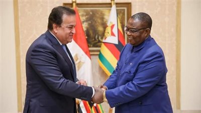 تفاصيل لقاء وزير الصحة بنظيره الزيمبابوي 