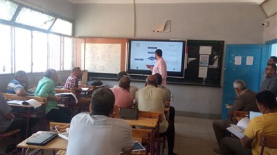 تدريب 568 معلما للتعامل مع التصحيح الإلكتروني للأسئلة المقالية بامتحانات الثانوية العامة
