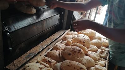 حملة تموينية عاصفة على المخابز لمنع التلاعب بأسعار الخبز الحر والمدعم 