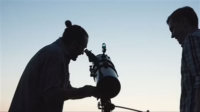 ناسا تكشف عن حدث فلكي نادر صباح غدًا السبت