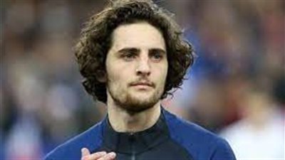 الدولي الفرنسي أدريان رابيو يهدد 