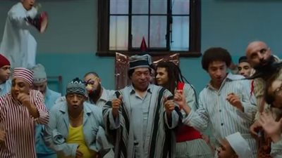 هاني محروس يحتفل بنجاح أغنية 