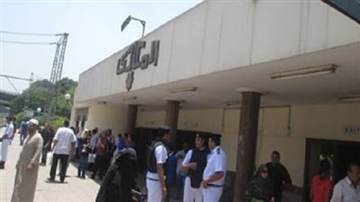 مصرع شاب في حادث بشع أعلى كوبري المشاه بمحطة مترو المعادي