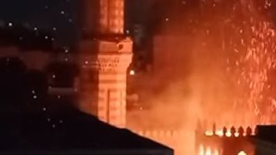 حريق هائل داخل مسجد شهير بالقليوبية.. اعرف التفاصيل