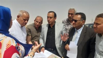 المجتمعات العمرانية تُتابع مشروع تمهيد الطرق بمنطقة الرابية المضافة بمدينة الشروق