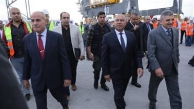 الرئيس السيسي: اللي عايز يبني بلد مبيخافش أبدا إلا من ربنا