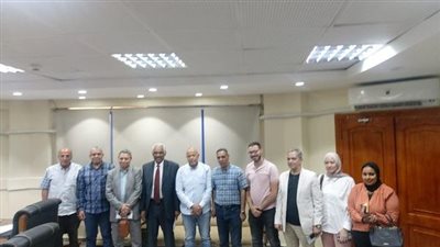 رئيس جهاز بدر يلتقي قاطني 