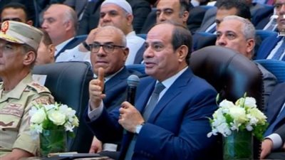 الرئيس السيسي: تطوير الموانئ يحتاج أموالا طائلة للاستفادة من موقعنا