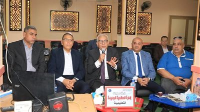 وزير التعليم يطمئن على وصول أوراق الأسئلة إلى جميع اللجان الامتحانية