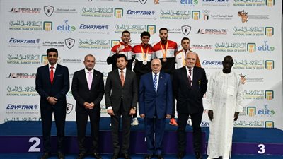 وزير الشباب والرياضة يشهد مواجهات اليوم الأول لبطولة إفريقيا للسلاح 