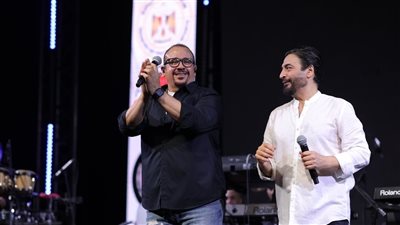 حميد الشاعري وهشام عباس يستعدان لإحياء حفل ليلة رأس السنة