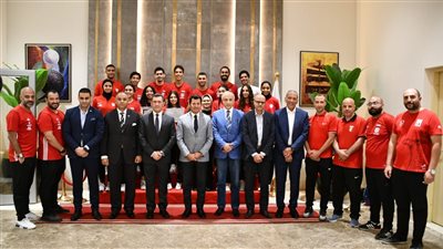 وزير الرياضة يكرم أبطال مصر فى التايكوندو وألعاب القوى والإسكواش