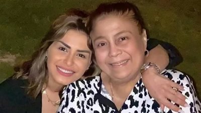 خروج والدة منة فضالي من المستشفى 