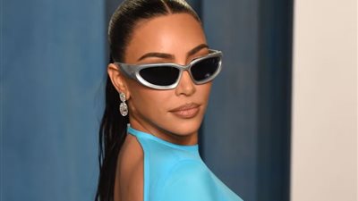 ما هي متلازمة المحتال التي تعاني منها كيم كارداشيان ونجمات آخريات؟