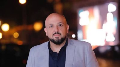 محمد السعدني يعلن موعد ومكان عزاء والدته 