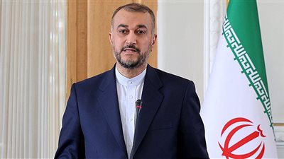 وزير خارجية إيران يتوجه إلى الكويت والإمارات في جولته الخليجية