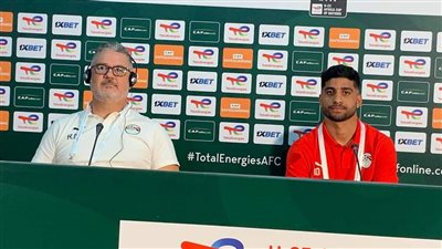 ميكالى وابراهيم عادل يطمئنان الجمهور قبل لقاء المنتخب الأوليمبي مع النيجر 