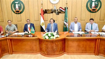 تفاصيل اجتماع محافظ المنوفية برؤساء الوحدات المحلية بالمدن والمراكز