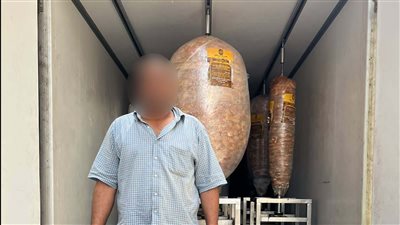 ضبط سائق بحوزته 2.2 طن لحوم غير صالحة للاستهلاك في شبرا