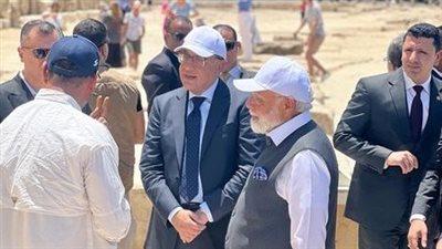 رئيس الوزراء يصطحب نظيره الهندي في جولة بمنطقة الأهرامات
