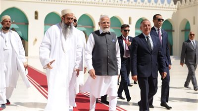 قناة هندية تكشف سر زيارة رئيس الوزراء ناريندرا مودي لجامع الحاكم بأمر الله