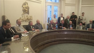 هشام قاسم: التيار الليبرالي الحر ليس بديلا عن الحركة المدنية