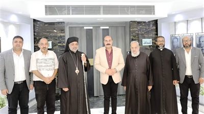 وفد الكنيسة الكاثوليكية يهنئ محافظ أسوان بعيد الأضحى المبارك