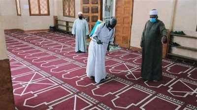 محافظ أسوان: تجهيز المساجد والساحات لأداء صلاة عيد الأضحى