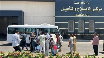 بالفيديو والصور.. تفاصيل الإفراج عن 2374 سجين بمناسبة عيد الأضحى